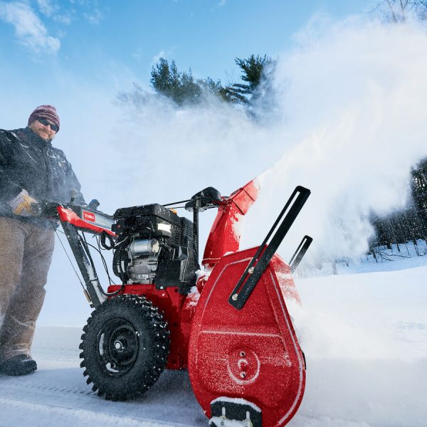 Toro 32 in. (81 cm) Power Max® HD 1432 OHXE Commercial Two-Stage Gas Snow Blower (38844)