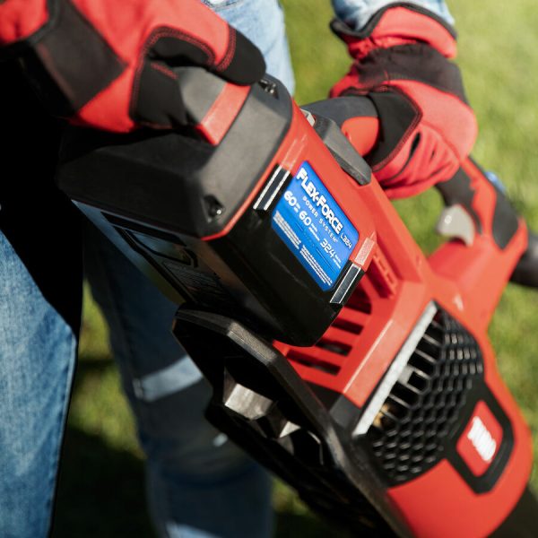 Toro 60V MAX* 157 mph Brushless Leaf Blower with 4.0Ah Battery (51822)