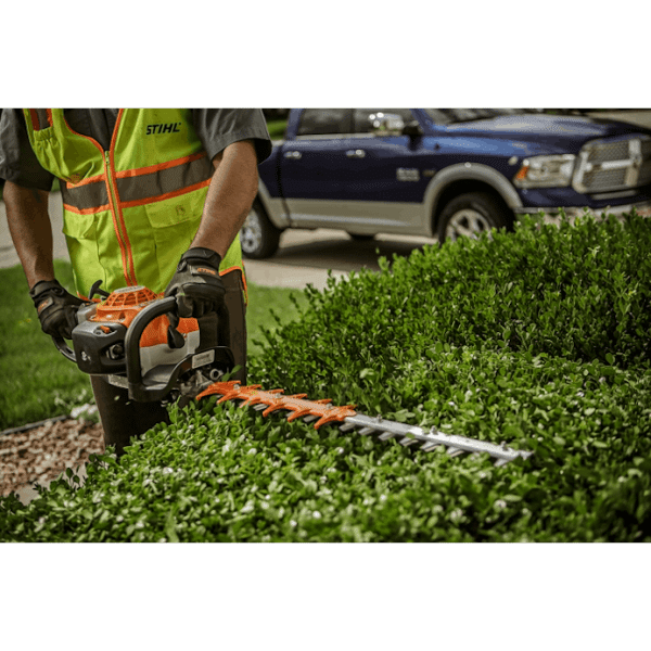 STIHL HS 82 R