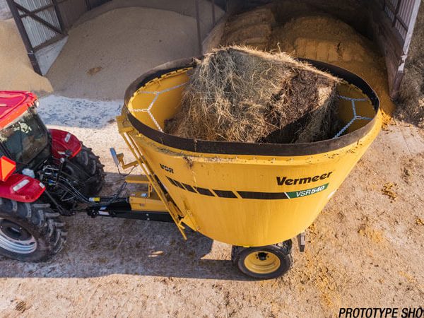 Vermeer VSR440 Single-screw Vertical Mixer