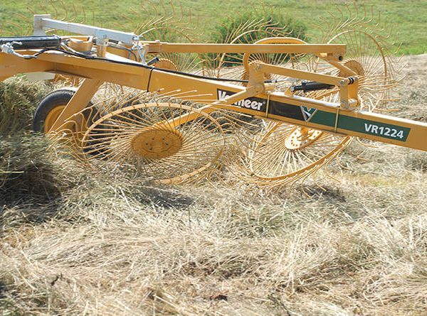 Vermeer VR1224 Carted Wheel Rake