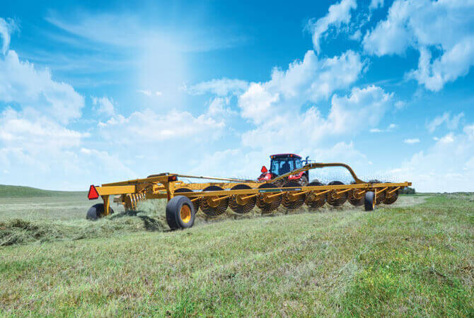 Vermeer VR2040 High-Capacity Wheel Rake Vermeer VR2040 High-Capacity Wheel Rake