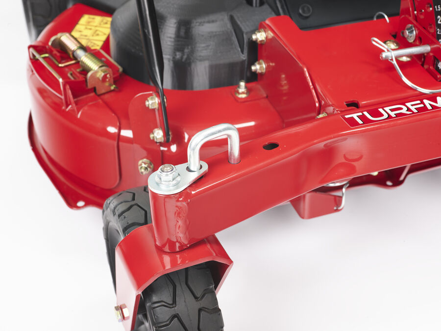Toro 30 in. (76 cm) TurfMaster® HDX with Casters (22236)