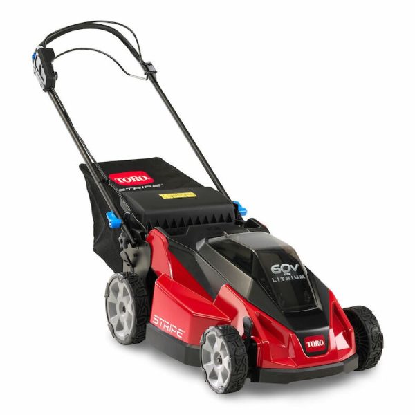 Toro 60V MAX* 21 in. (53 cm) Stripe® Self-Propelled Mower - 5.0Ah Battery/Charger Included (21620)