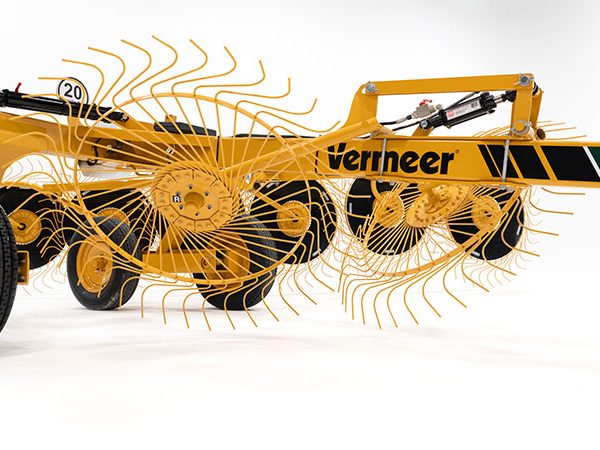 Vermeer VRC1224 Carted Wheel Rake