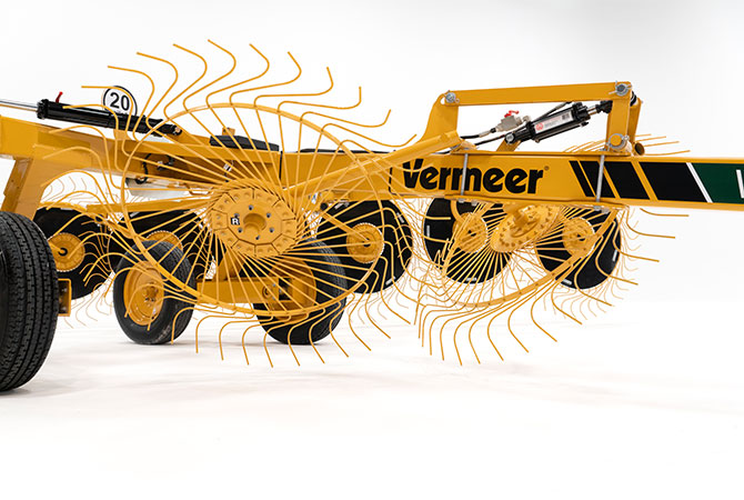Vermeer VRC1224 Carted Wheel Rake Vermeer VRC1224 Carted Wheel Rake
