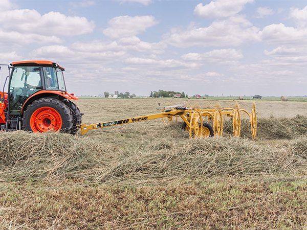 Vermeer VRC820 Carted Wheel Rake