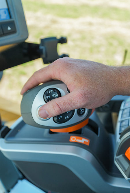 Vermeer ZR-4S Self-propelled Baler