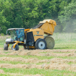 Vermeer ZR-4S Self-propelled Baler