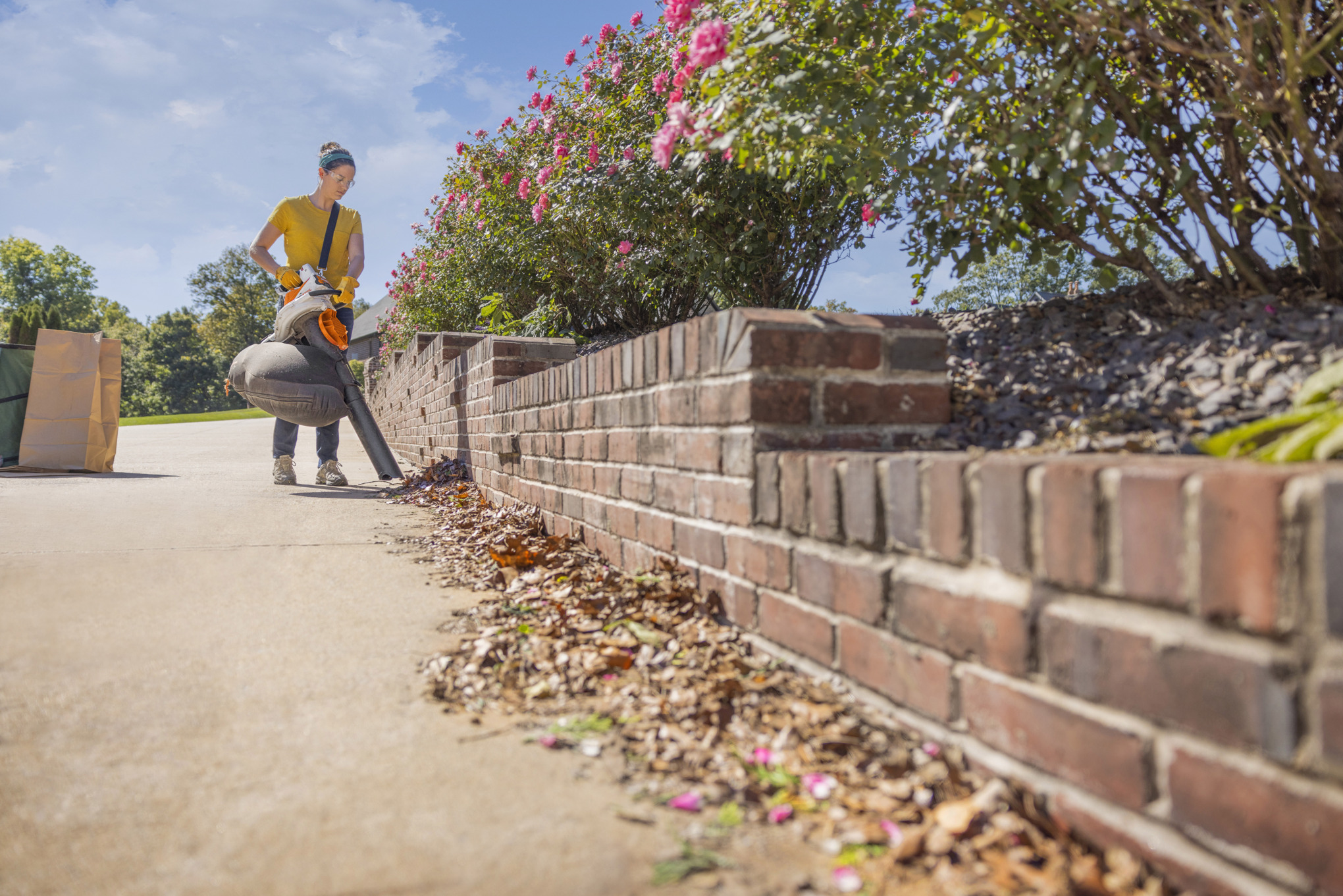 STIHL SHA 56 Battery Powered Vacuum Shredder